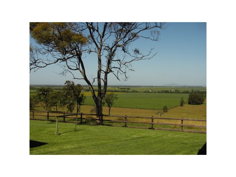 8 Old Woombah Road, Woombah NSW 2469