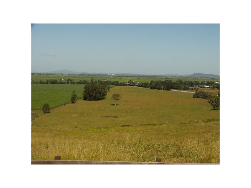 8 Old Woombah Road, Woombah NSW 2469