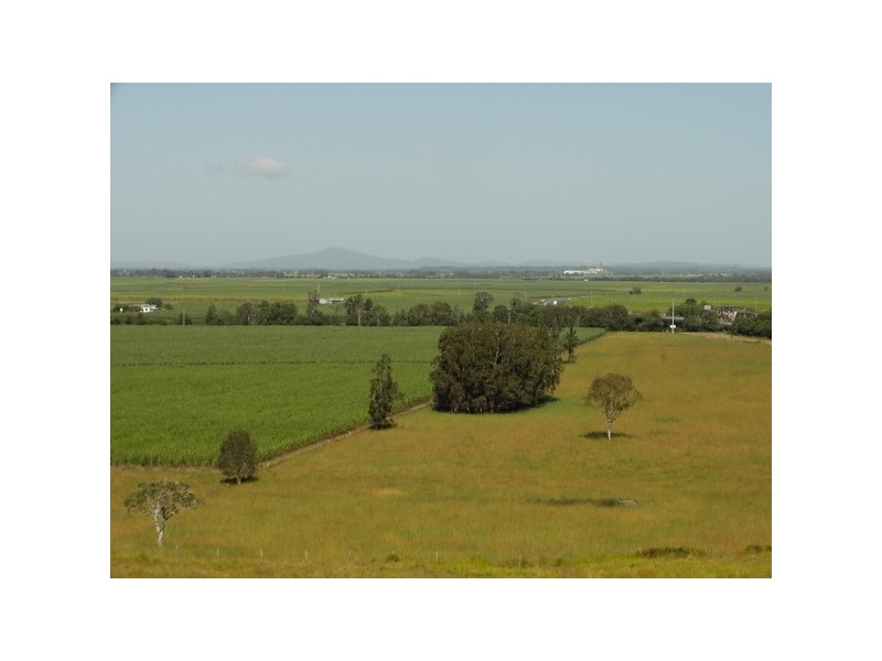 8 Old Woombah Road, Woombah NSW 2469