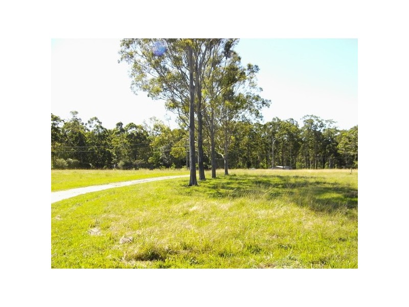 8 Old Woombah Road, Woombah NSW 2469