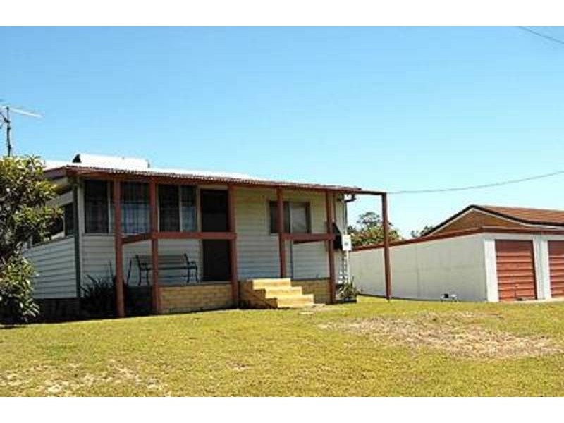 43 Micalo Street, Iluka NSW 2466