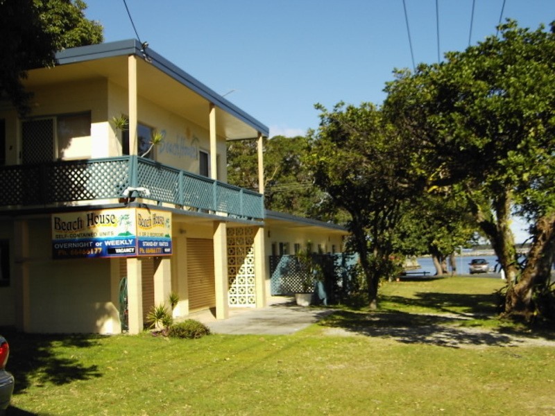 1,2,3,4/2 Crown Street, Iluka NSW 2466