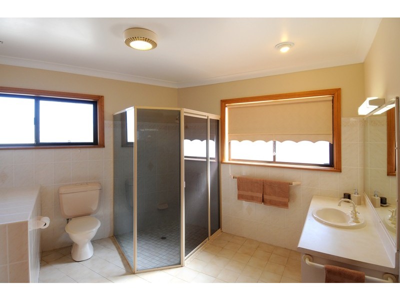 5 Hemingway Place, Iluka NSW 2466