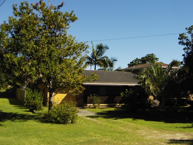 16 Spenser Street, Iluka NSW 2466