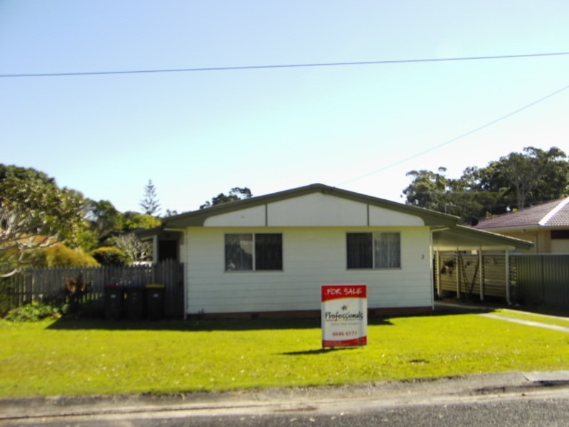 3 Hammond Street, Iluka NSW 2466