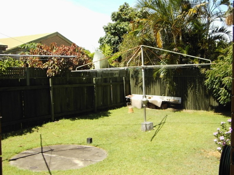 2/32 Ballanda Crescent, Iluka NSW 2466