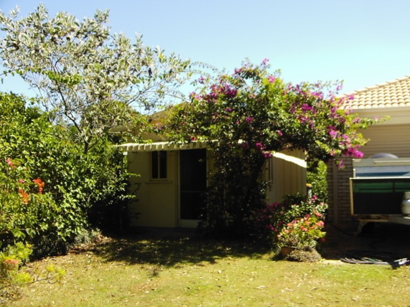 8 Angourie Street, Iluka NSW 2466