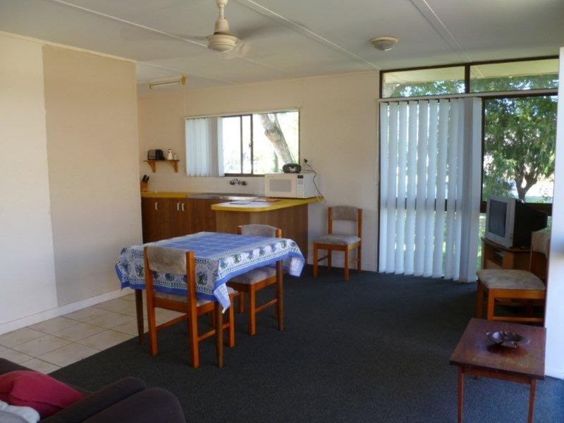 2/80 Charles Street, Iluka NSW 2466