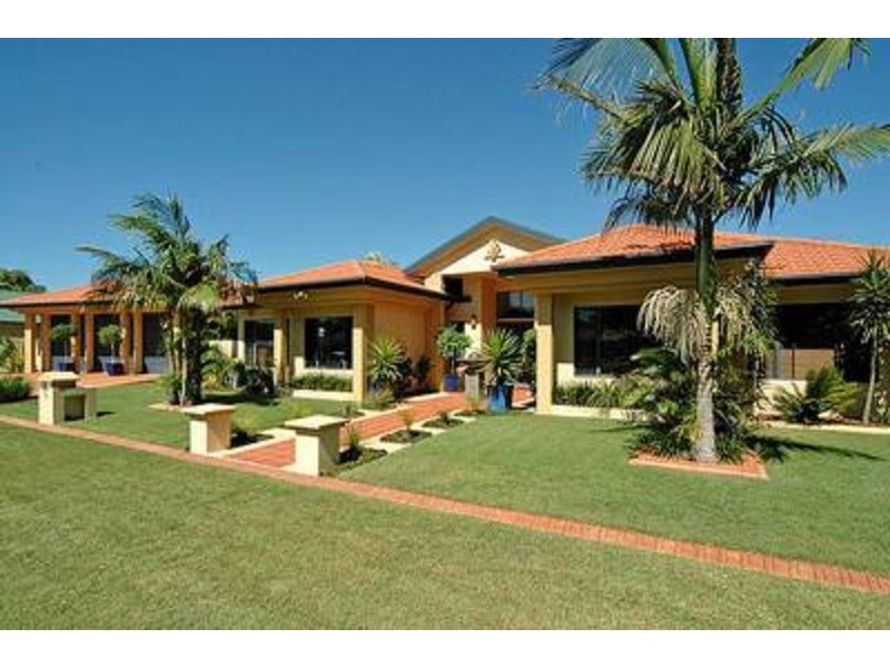 10 Conrad Close, Iluka NSW 2466