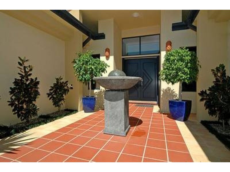 10 Conrad Close, Iluka NSW 2466