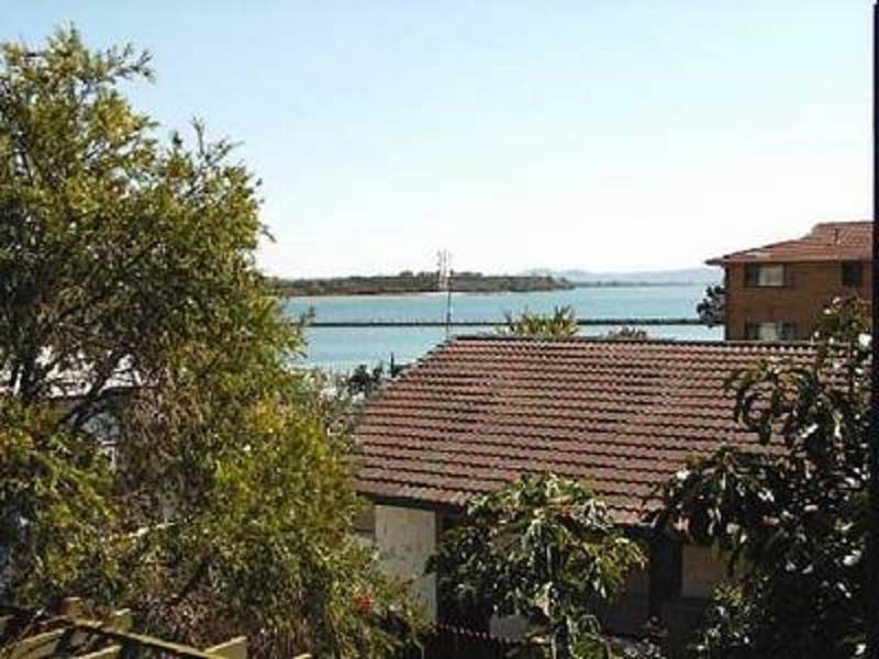 2/7 Riverview Street, Iluka NSW 2466