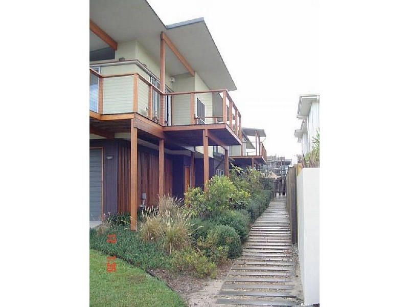 22 Kamala Crescent, Casuarina NSW 2487