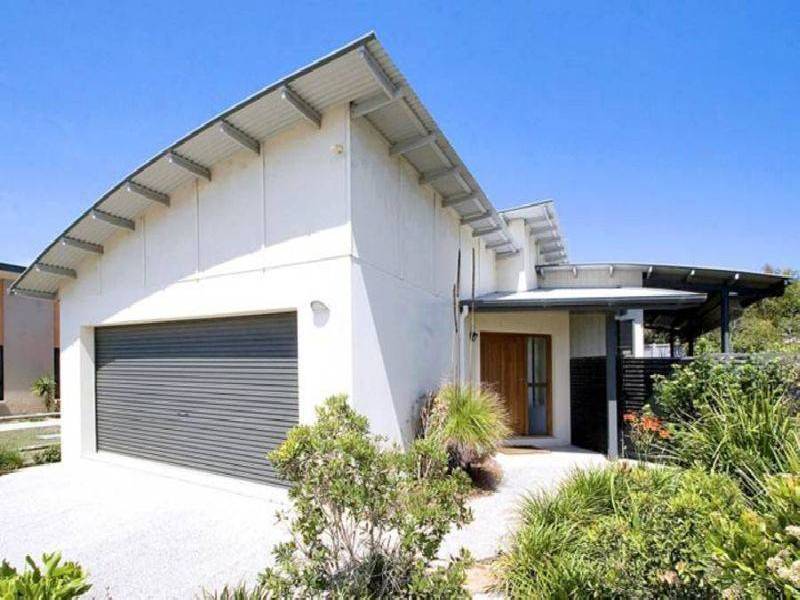 14 Casuarina Way, Casuarina NSW 2487