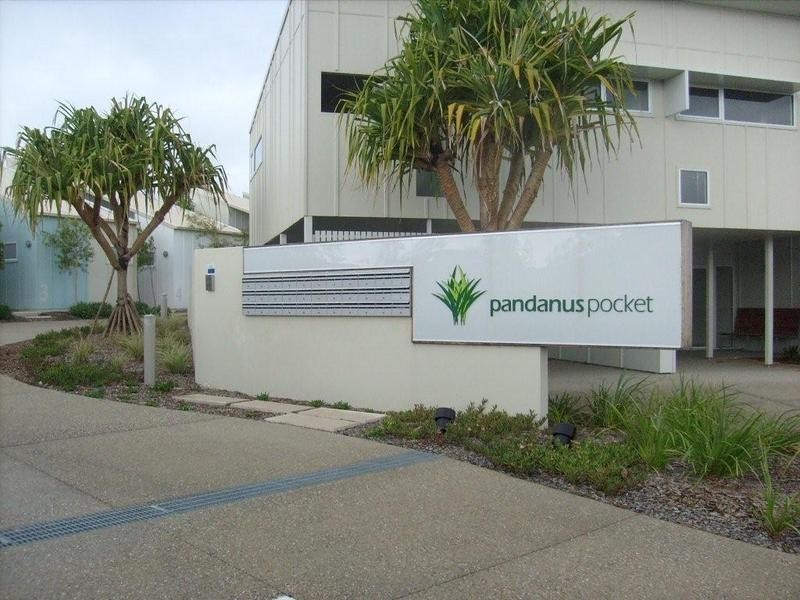 1 Pandanus Pocket, Cas Way, Casuarina NSW 2487