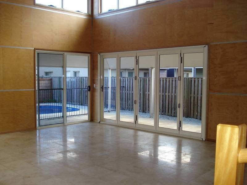 Casuarina  Way, Casuarina NSW 2487