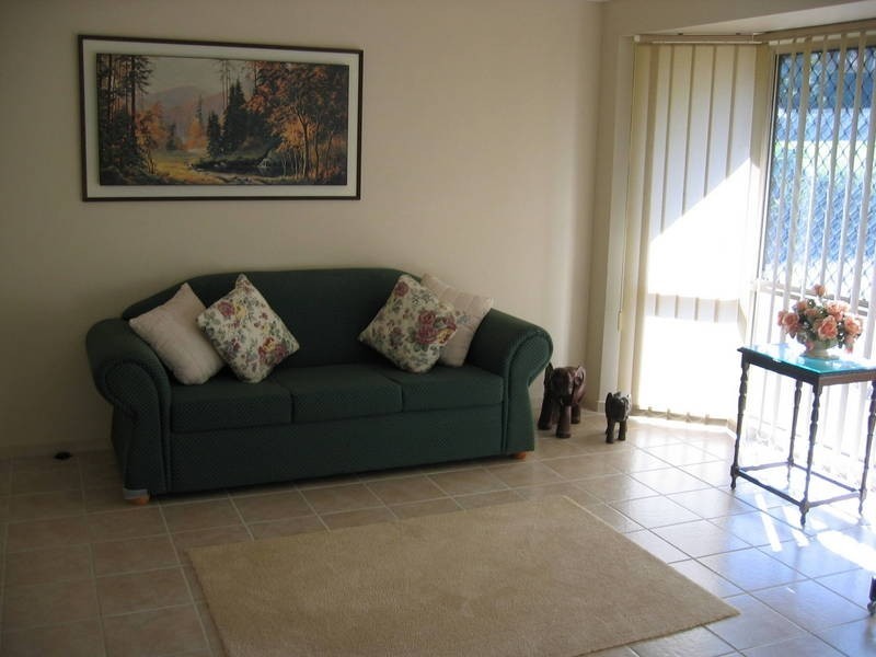 28 Manuka Drive, Banora Point NSW 2486