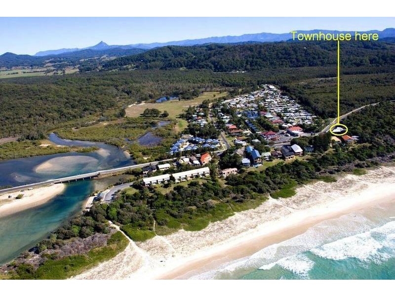 1/2 Coast Road, Hastings Point NSW 2489