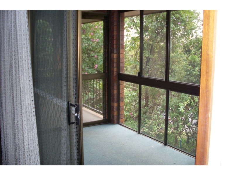 10 Laura Street, Banora Point NSW 2486