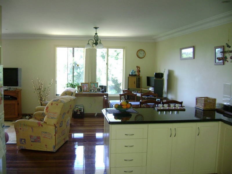 87 Bimbadeen Avenue, Banora Point NSW 2486