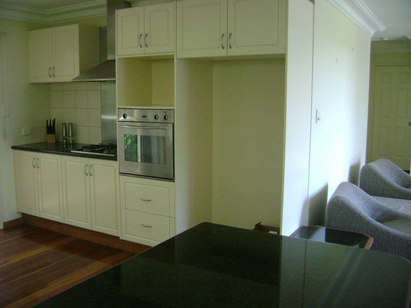 87 Bimbadeen Avenue, Banora Point NSW 2486