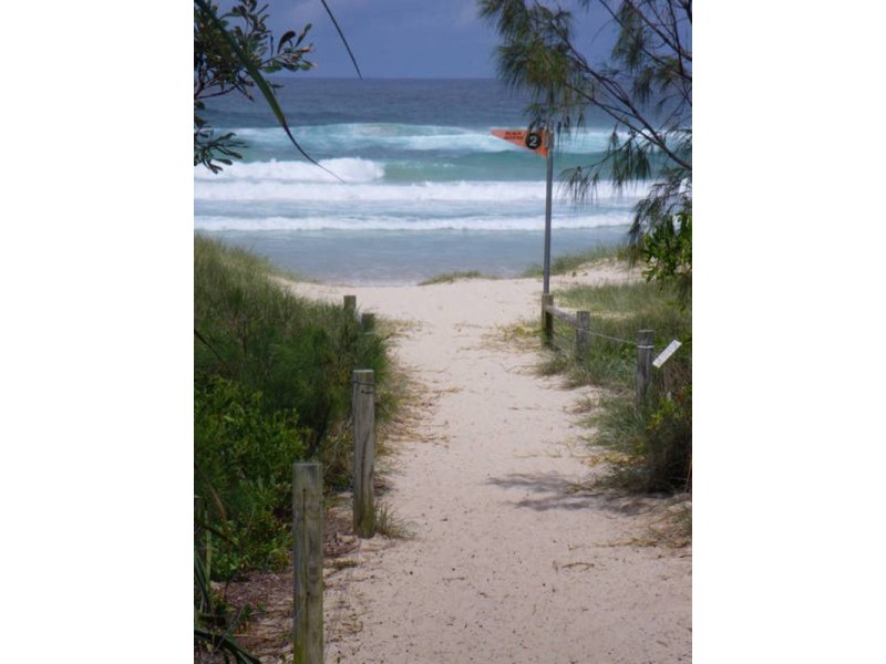 199 Casuarina Way, Casuarina NSW 2487