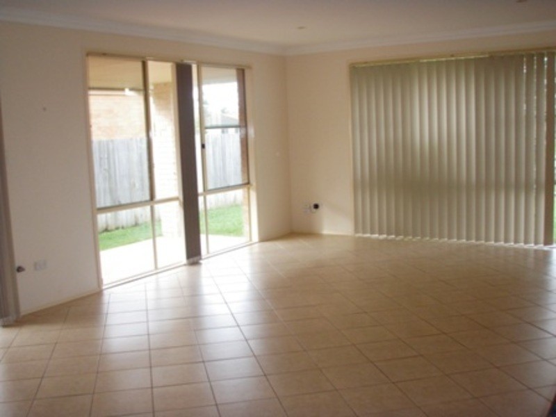 1/5 Covent Gardens Way, Banora Point NSW 2486