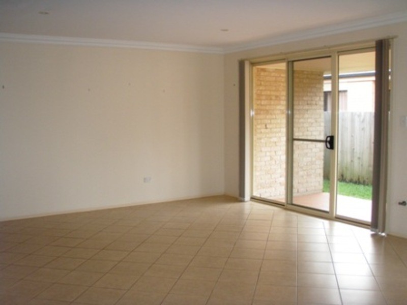 1/5 Covent Gardens Way, Banora Point NSW 2486