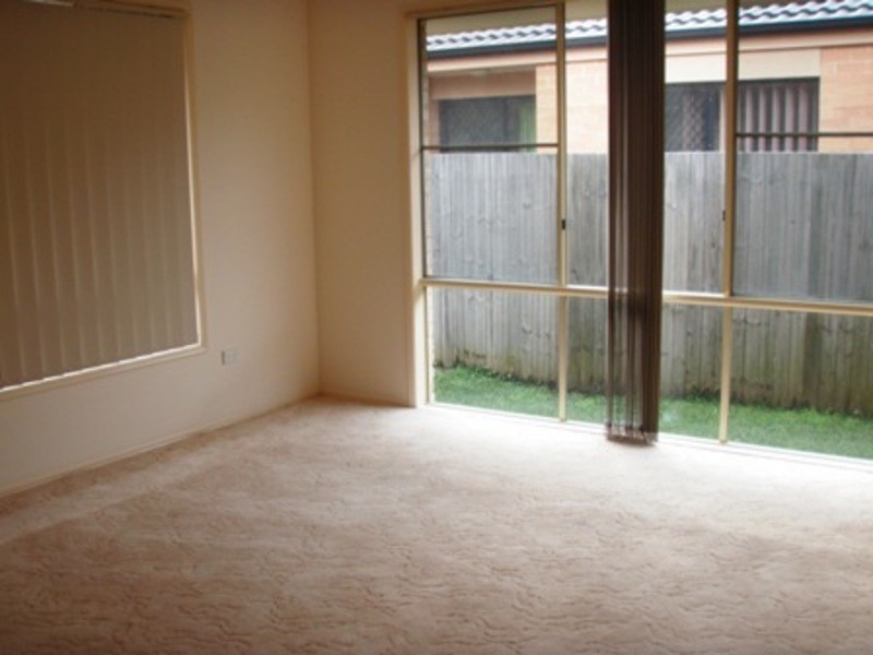 1/5 Covent Gardens Way, Banora Point NSW 2486