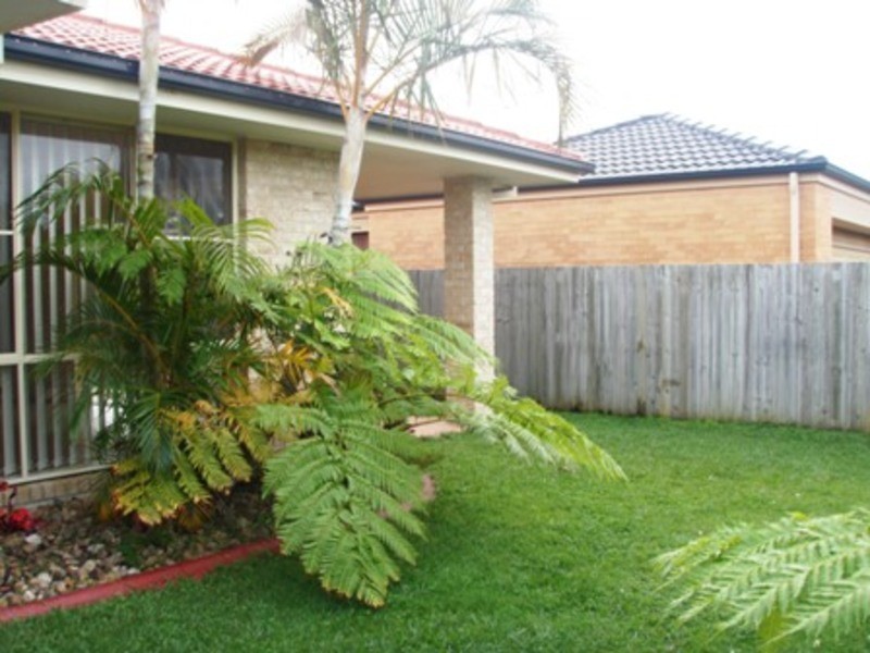 1/5 Covent Gardens Way, Banora Point NSW 2486