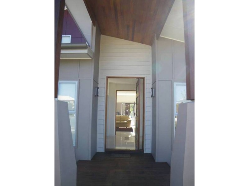 213 Casuarina Way, Casuarina NSW 2487