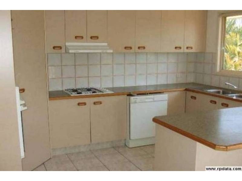 11 Walsh Street, Chinderah NSW 2487