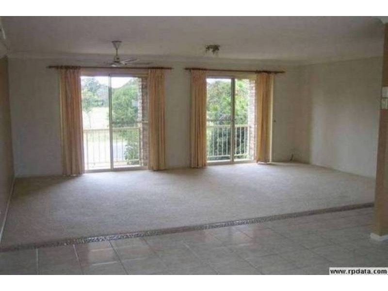 11 Walsh Street, Chinderah NSW 2487