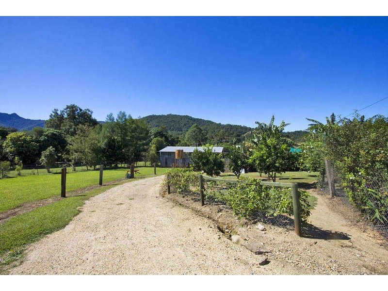 293 Upper Crystal Creek Road, Upper Crystal Creek NSW 2484