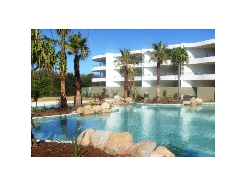 69 South Cotton Beach, Casuarina NSW 2487