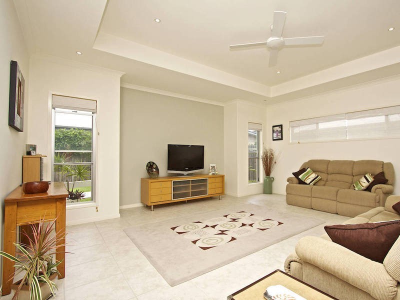 14 Acolus Court, Casuarina NSW 2487