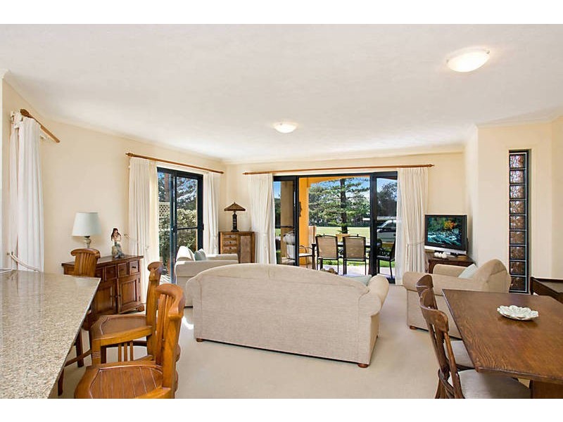 2/222 Marine Parade, Kingscliff NSW 2487