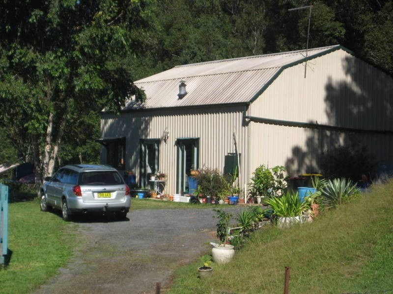 33 Meadow, Uki NSW 2484