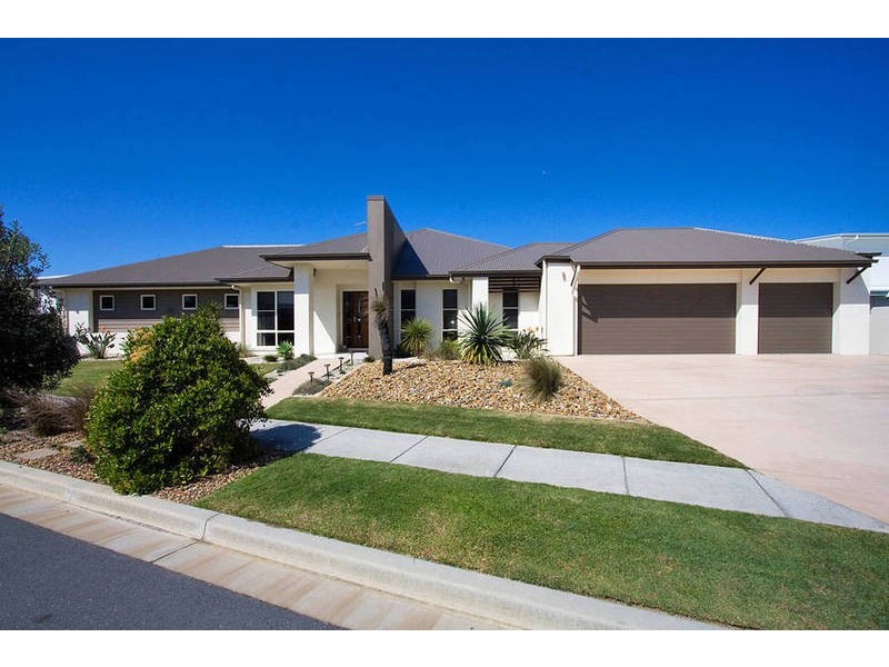 34 Salt Water Crescent, Kingscliff NSW 2487