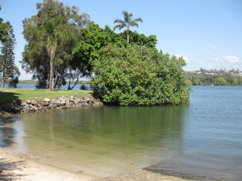 25 Chinderah Bay Drive, Chinderah NSW 2487