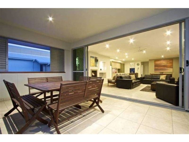 8 Fairy Bower Street, Kingscliff NSW 2487