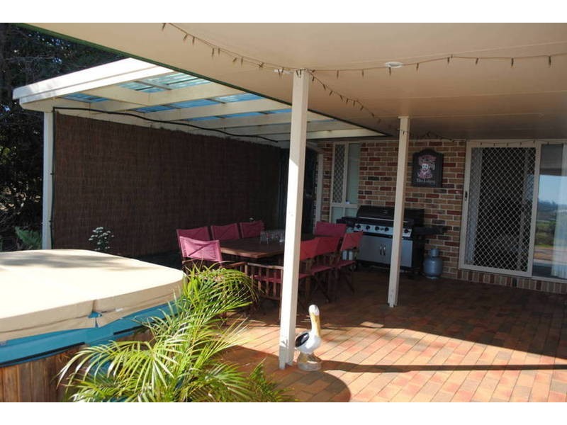17 Stonehaven Way, Banora Point NSW 2486