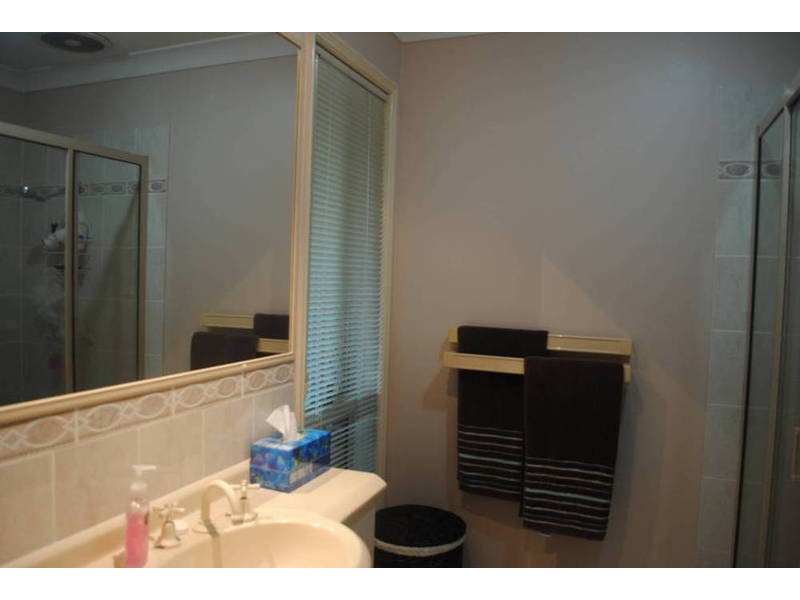 17 Stonehaven Way, Banora Point NSW 2486