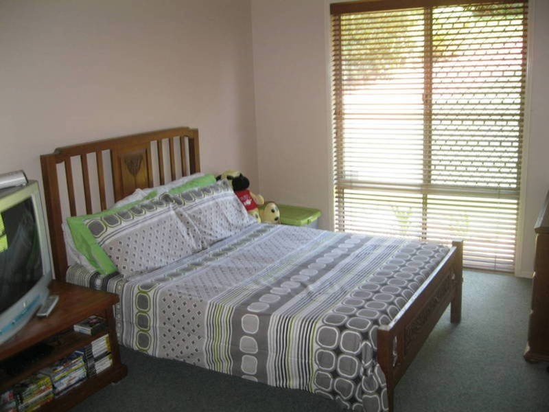 17 Stonehaven Way, Banora Point NSW 2486