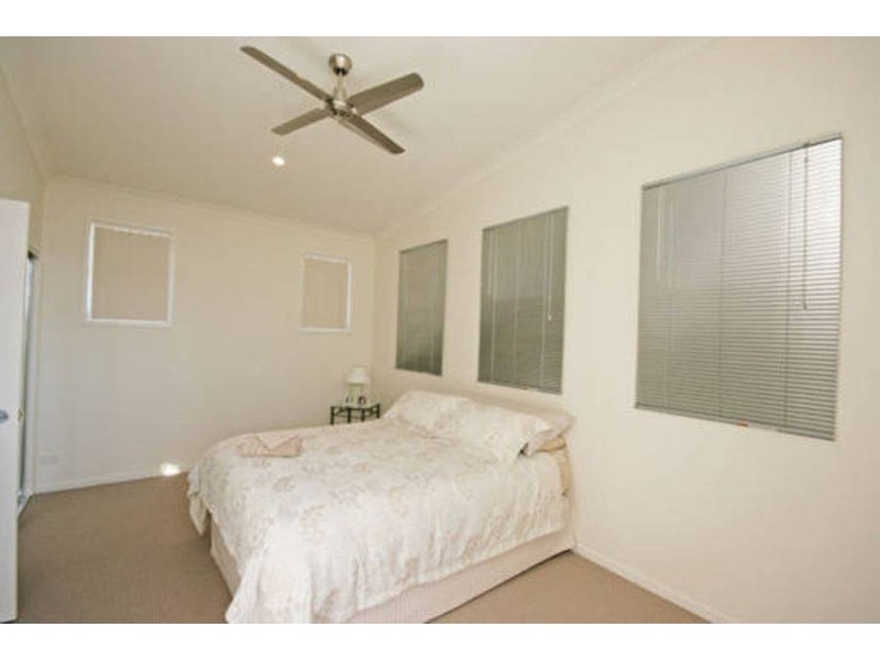 1/6 Aararwarra, Pottsville NSW 2489