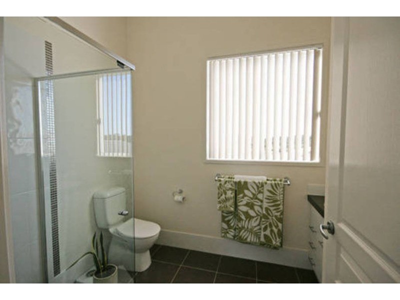 1/6 Aararwarra, Pottsville NSW 2489