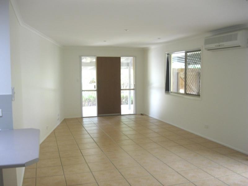 43 Amaroo Drive, Banora Point NSW 2486