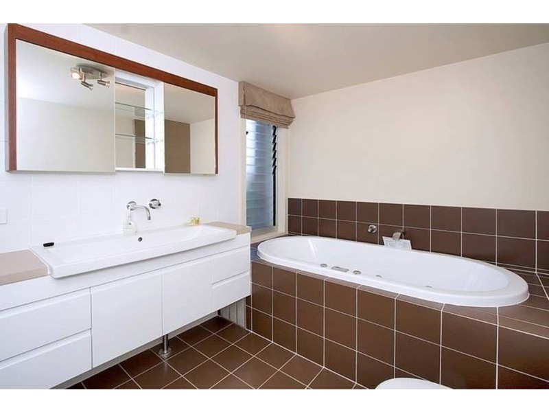 2/180 Marine Parade, Kingscliff NSW 2487