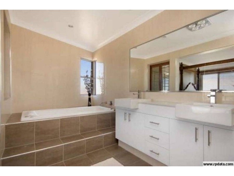 25 Avoca Street, Kingscliff NSW 2487