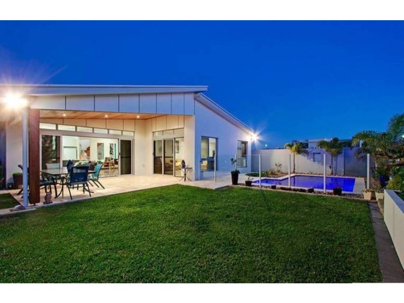 6 Cylinders Drive, Kingscliff NSW 2487