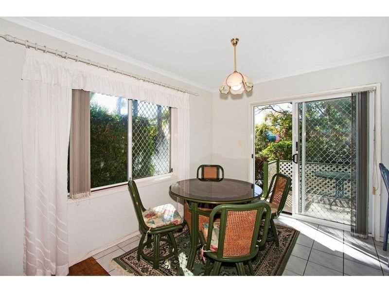 2/33 Birkdale Court, Banora Point NSW 2486